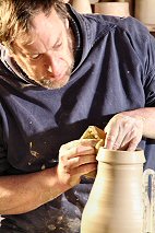 Making a jug - click to enlarge